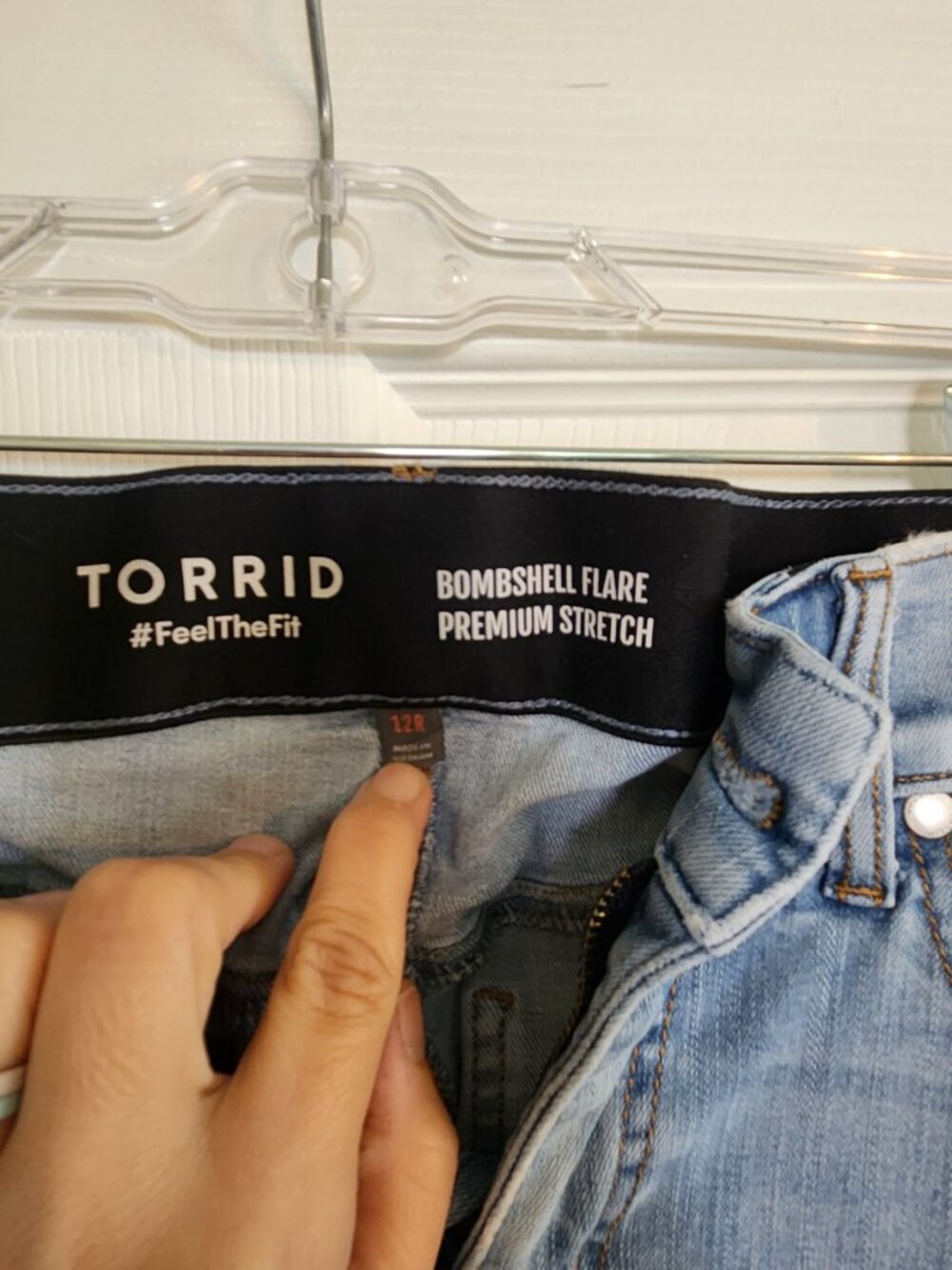 Torrid bombshell jeans - Picture 4 of 4